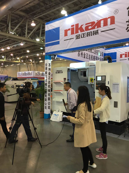 我司展會(huì)現(xiàn)場(chǎng)被受邀專訪