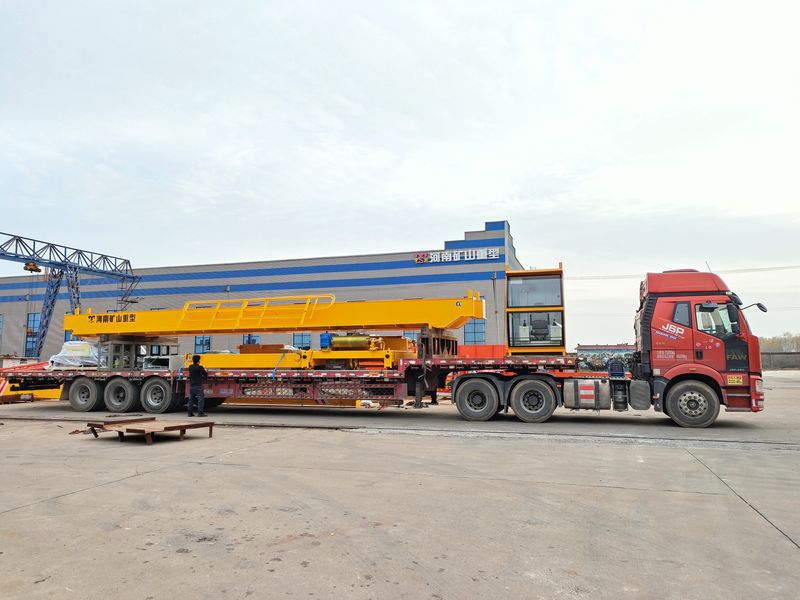 電動(dòng)葫蘆橋式起重機(jī)，發(fā)往河南洛陽(yáng)