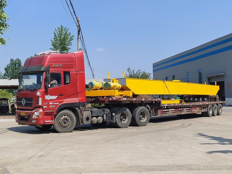 電動葫蘆橋式起重機  LH16/5t-16.4m 制作完成，發(fā)往湖南交付客戶使用。