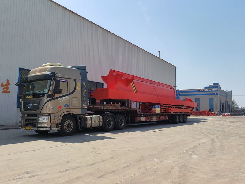 電動葫蘆門式起重機 MHxh16t—32m 制作完成，發(fā)往新疆交付客戶使用。